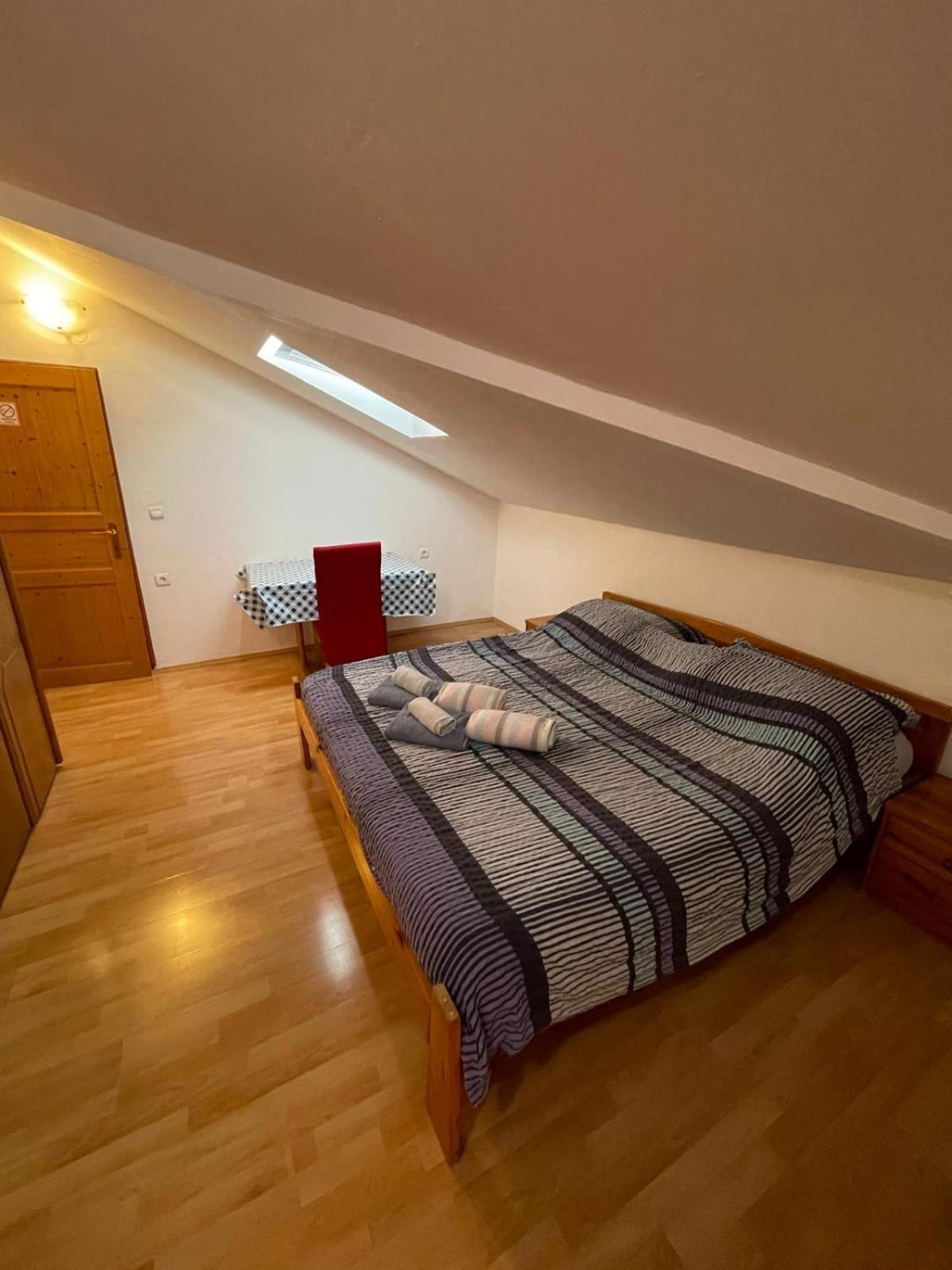 Dejan Apartment-Top Centar PUY Exterior foto