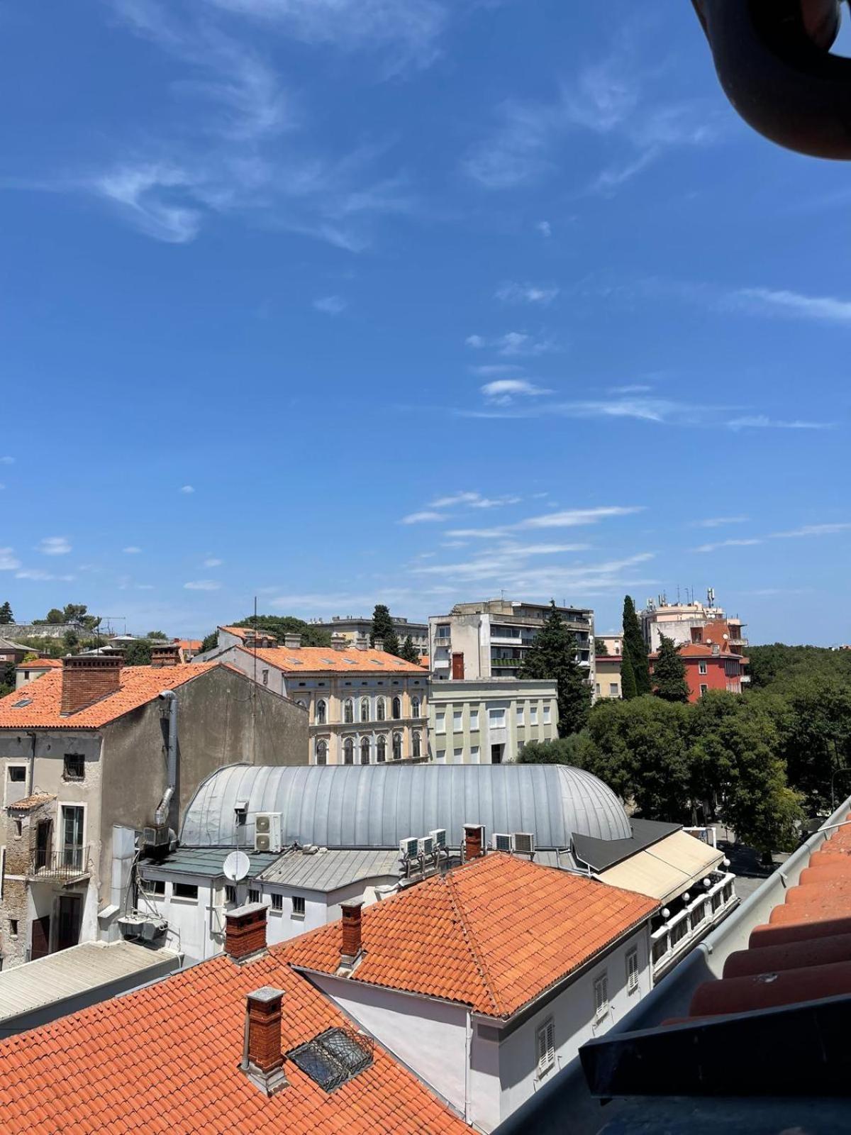 Dejan Apartment-Top Centar PUY Exterior foto
